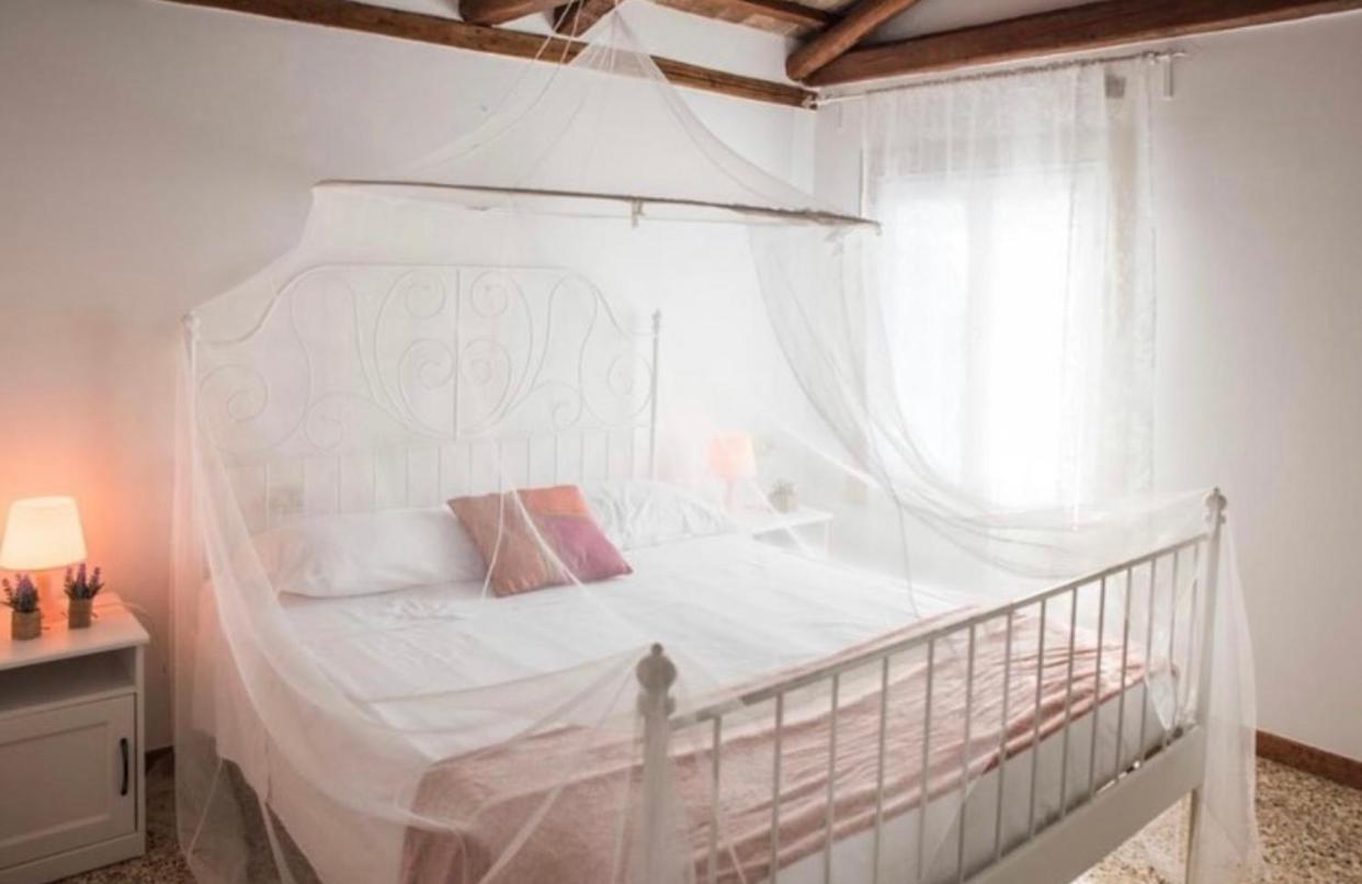 Salamon Guest House Velence Kültér fotó