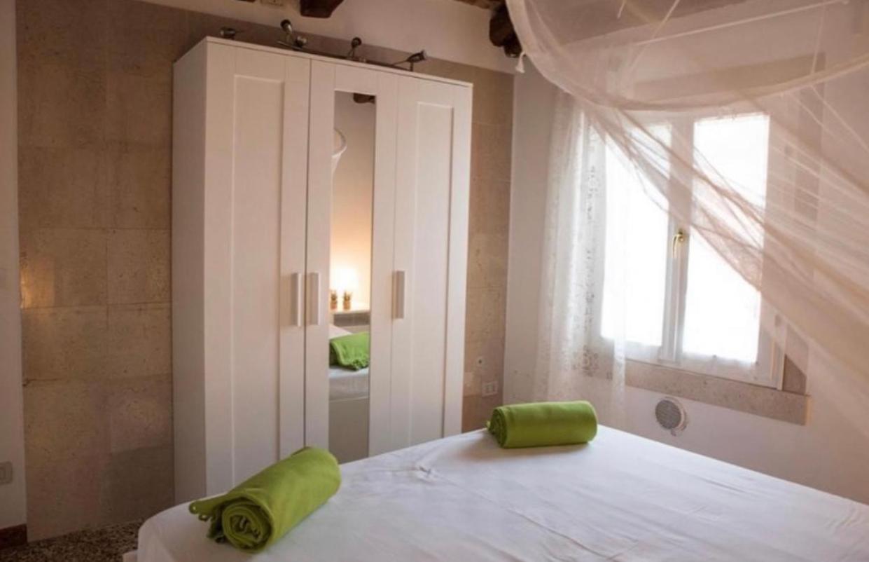Salamon Guest House Velence Kültér fotó