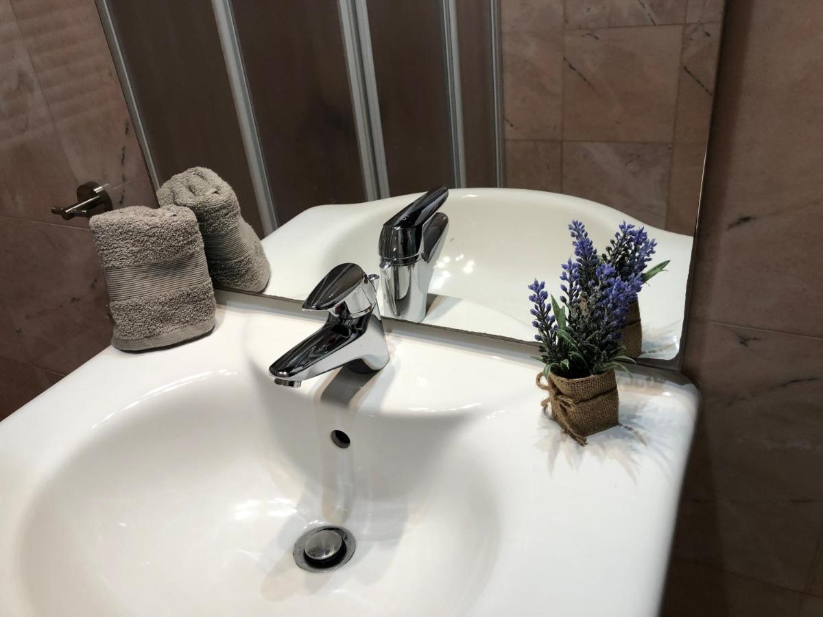 Salamon Guest House Velence Kültér fotó