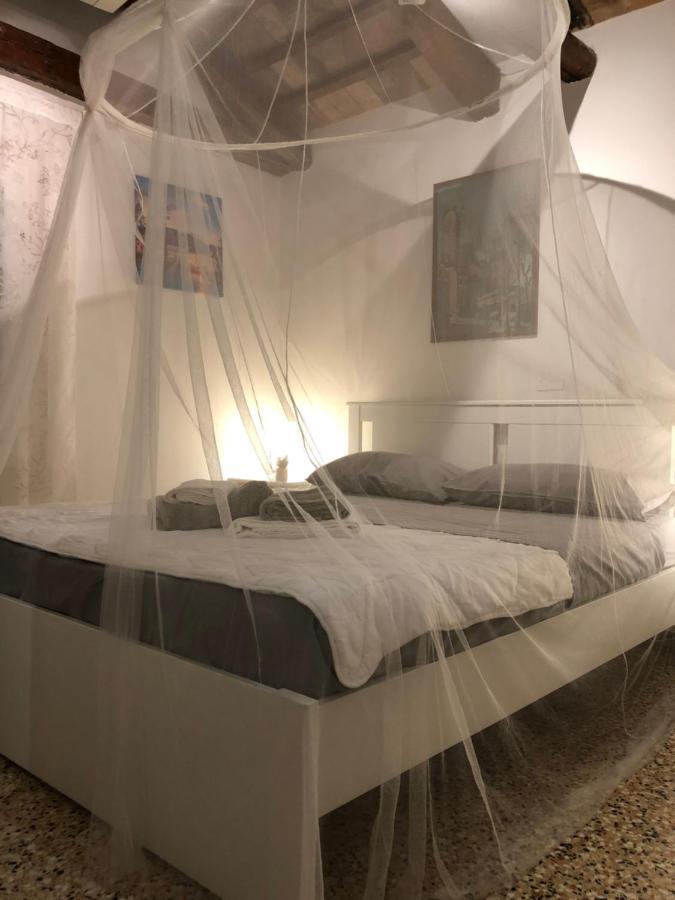 Salamon Guest House Velence Kültér fotó