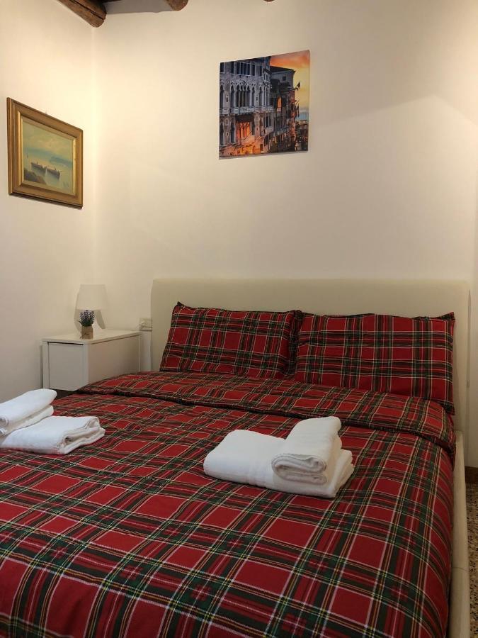Salamon Guest House Velence Kültér fotó